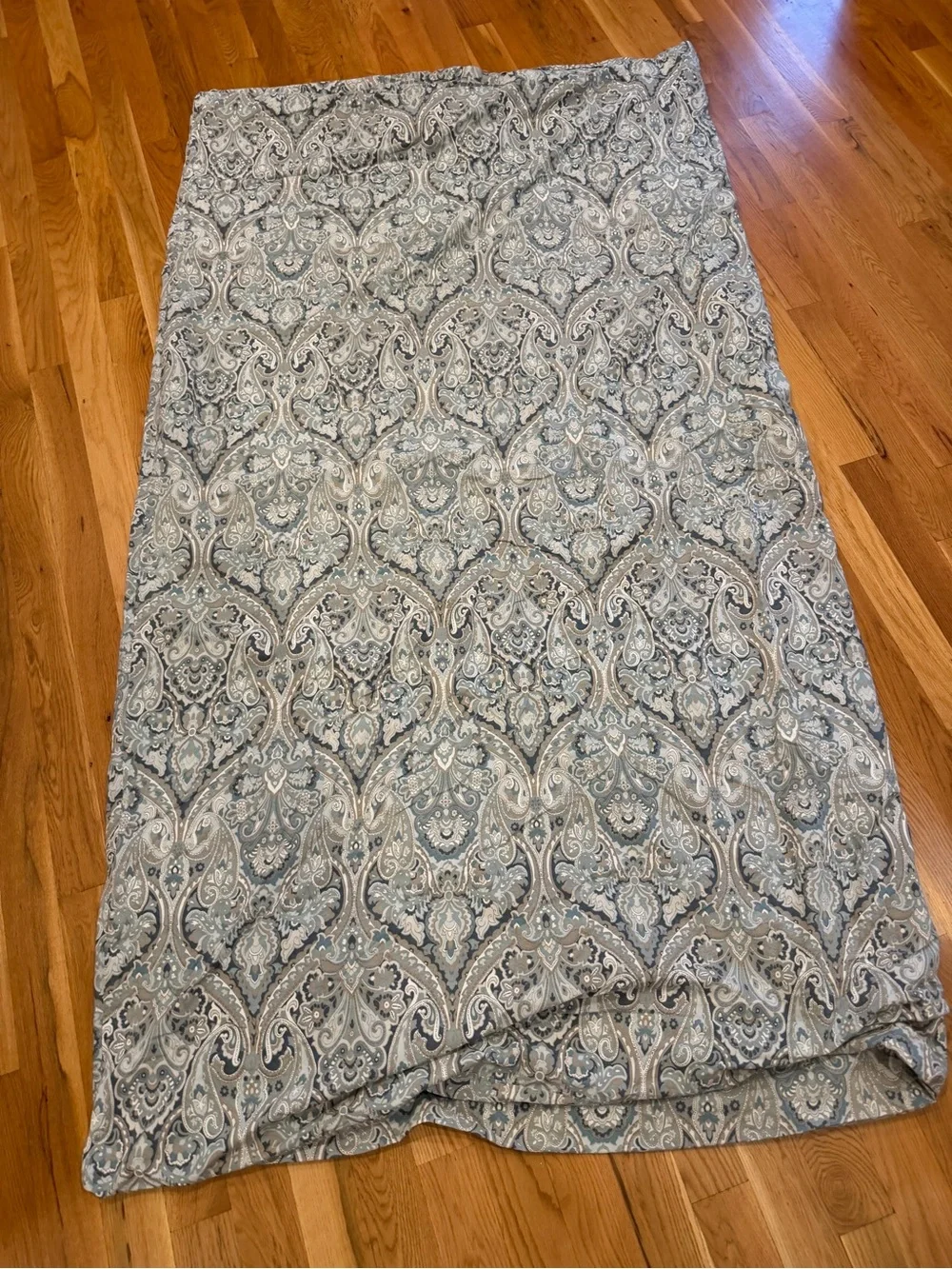 Pottery Barn McKenna Blye Gray Paisley King Duvet Cover & 2 King Shams